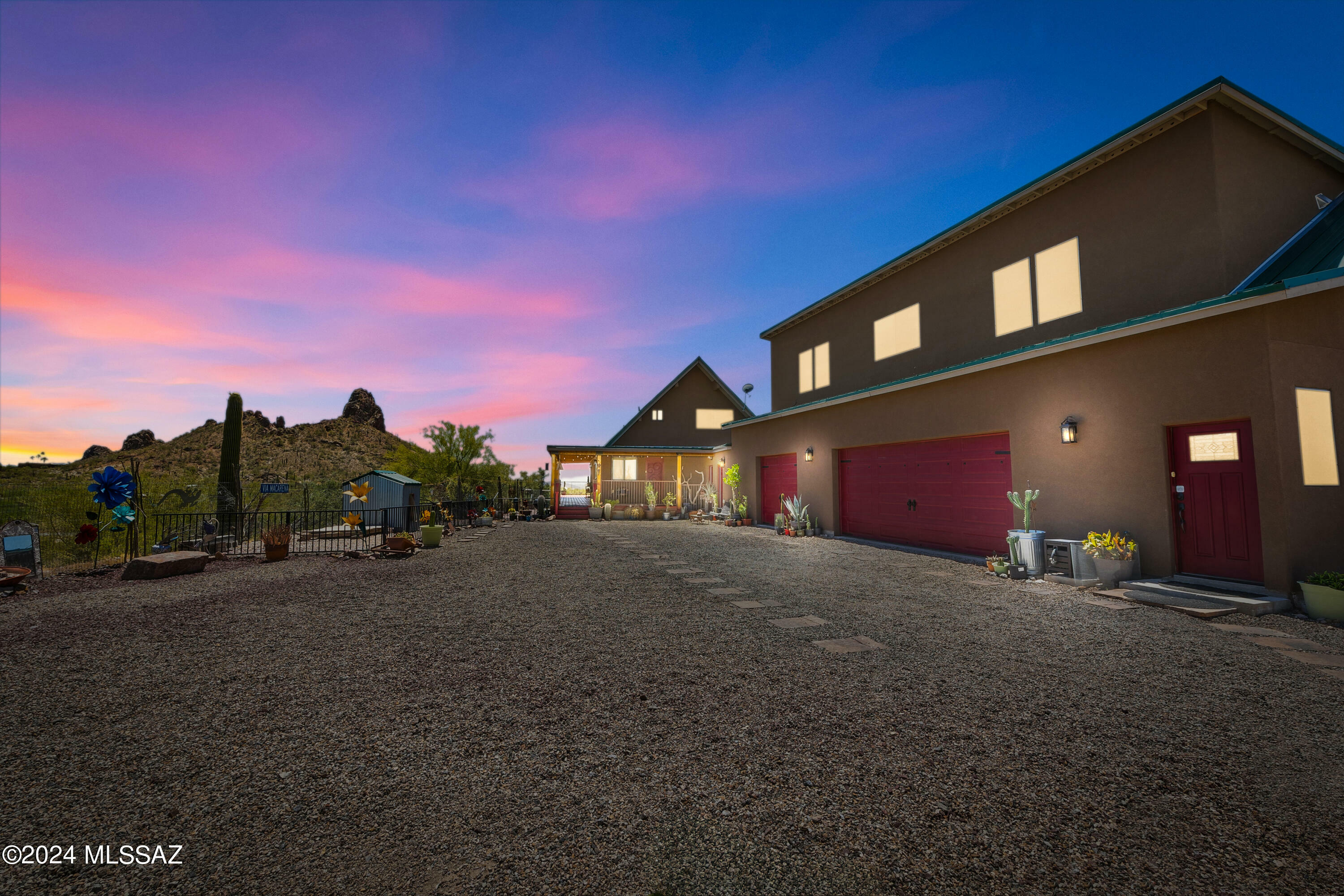 Property Photo:  4176 W Drexel Road  AZ 85746 