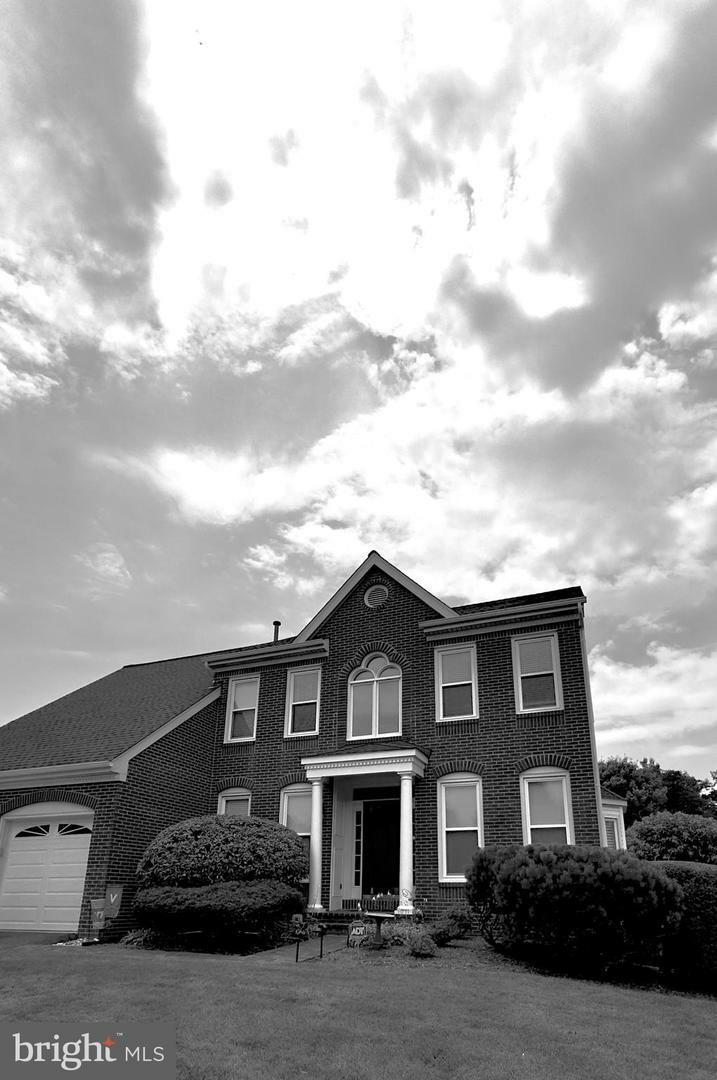 Property Photo:  13615 Bare Island Drive  VA 20151 