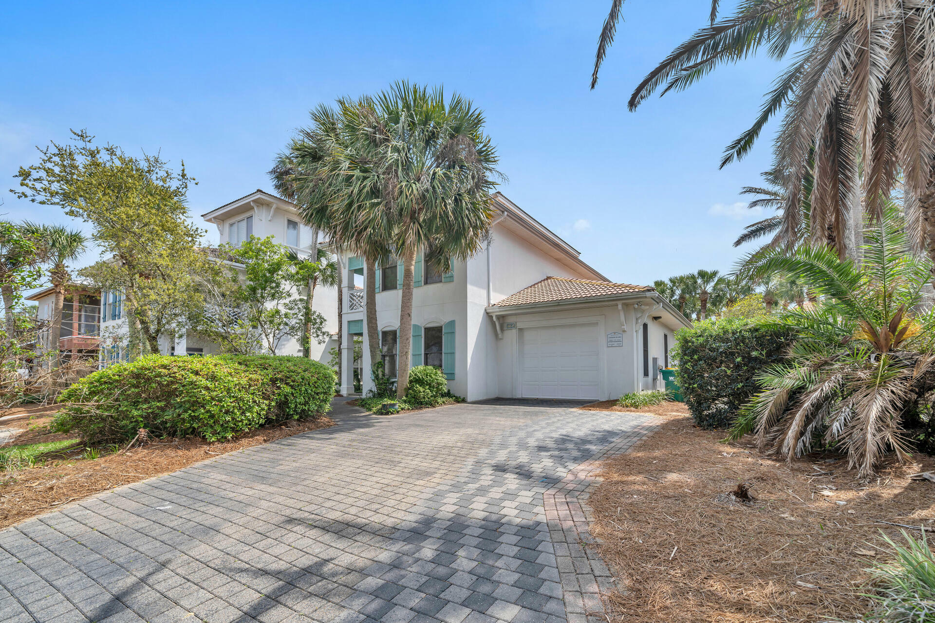 Property Photo:  77 Cayman Cove  FL 32541 