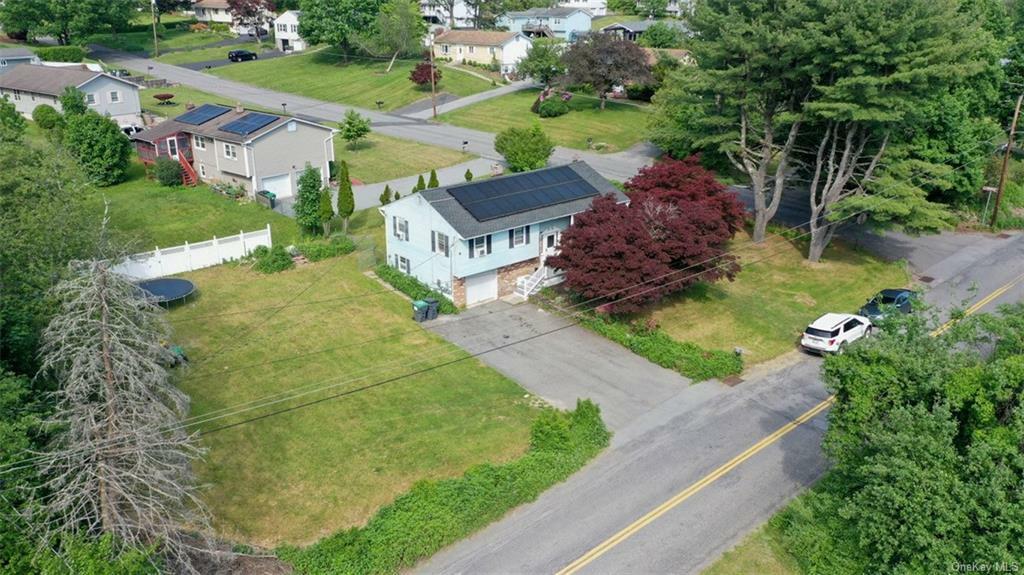 Property Photo:  142 Whipple Road  NY 10940 