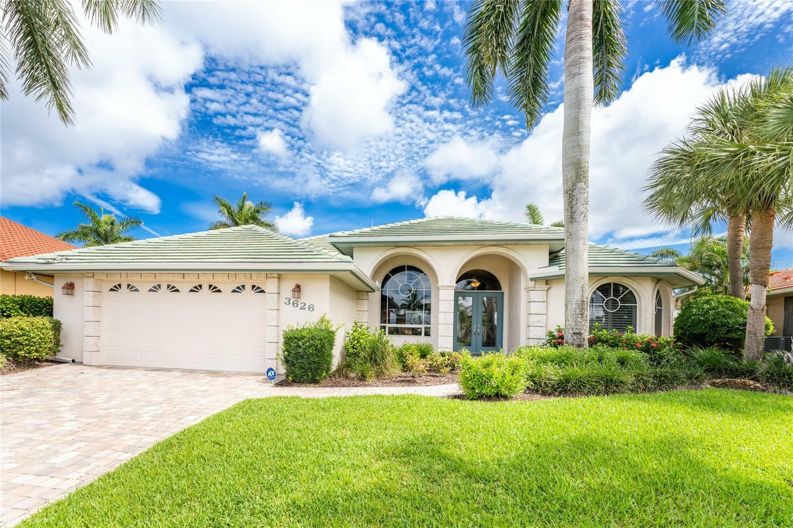 Property Photo:  3626 Kassandra Drive  FL 33950 