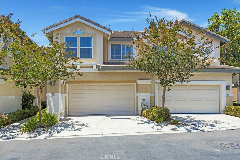 Property Photo: 7 Luzern CA 92692