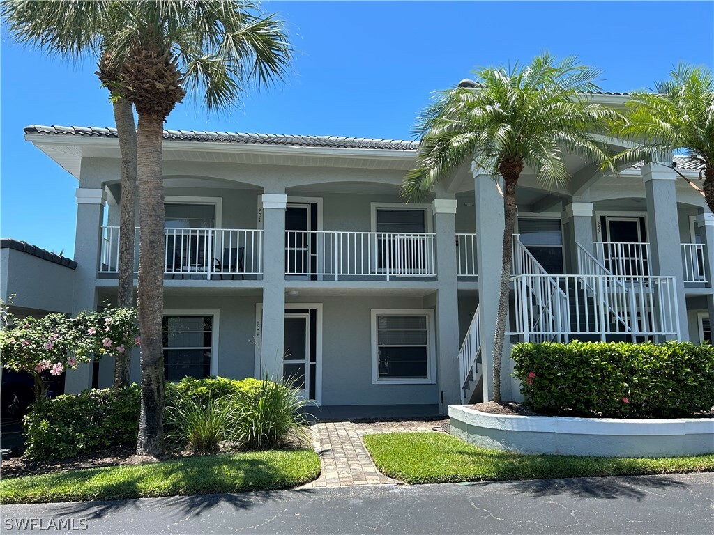 Property Photo:  509 Roma Court 201  FL 34110 