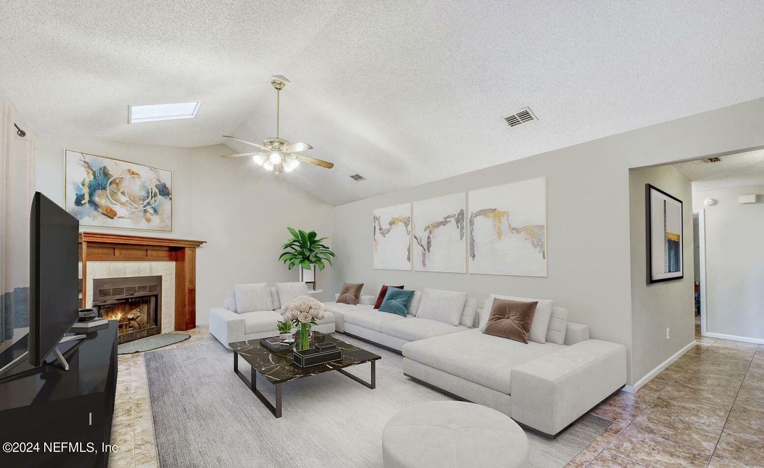 Property Photo:  3801 Crown Point Road 3082  FL 32257 