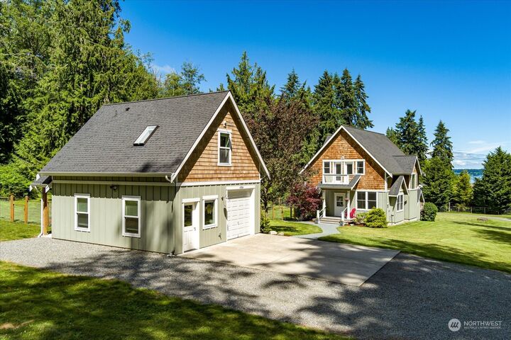 3 bed Langley home for sale 4964 Fire Weed Place, Langley, WA 98260