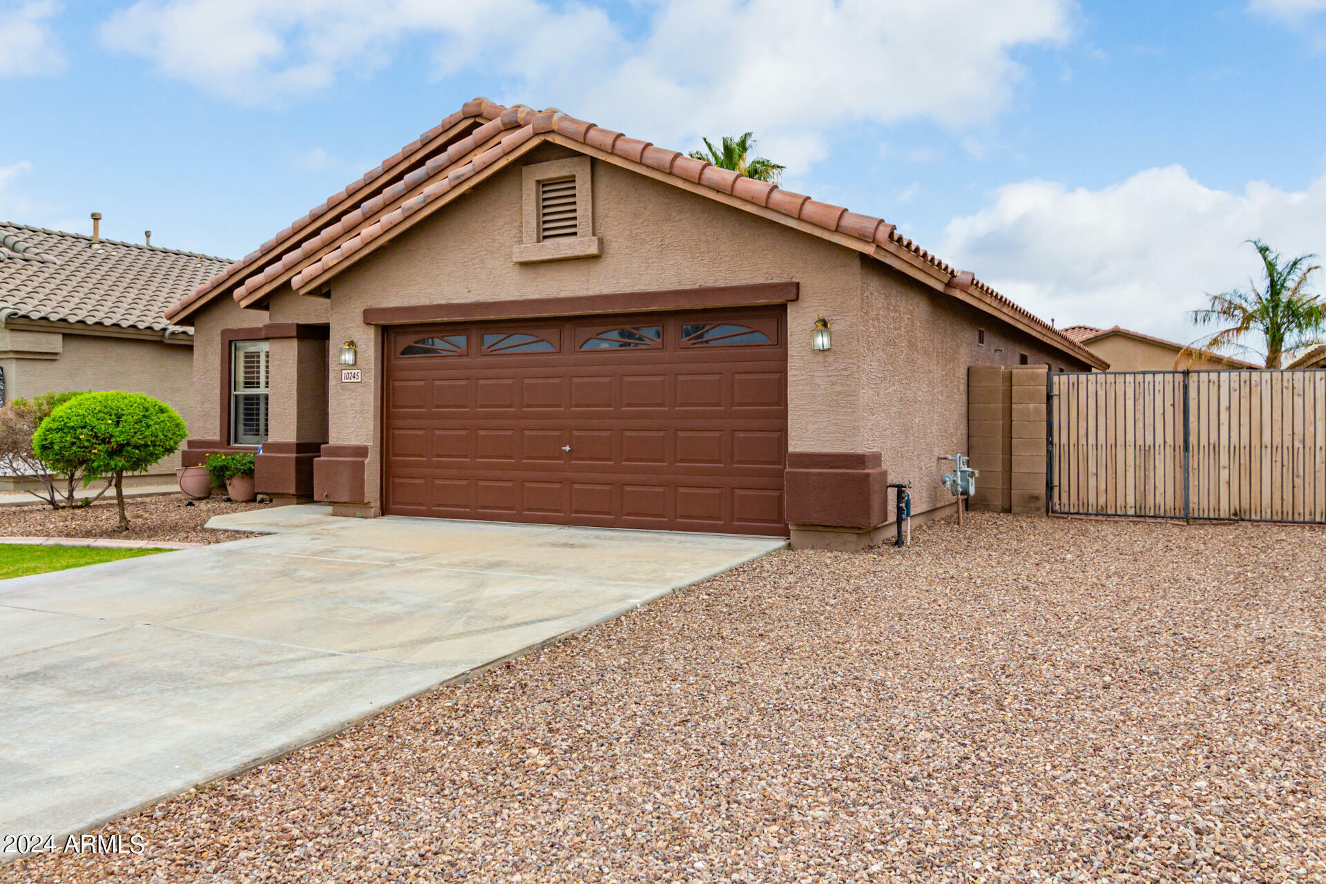 Property Photo:  10245 W Jessie Lane  AZ 85383 