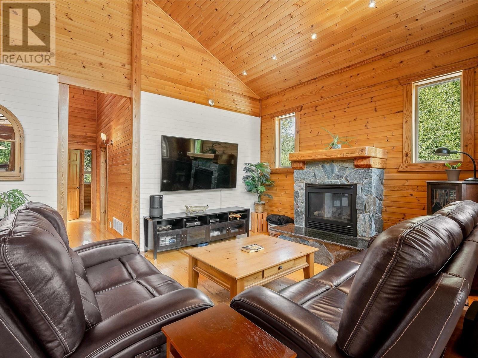 Property Photo:  1470 Fraser Road  BC V0N 2L0 