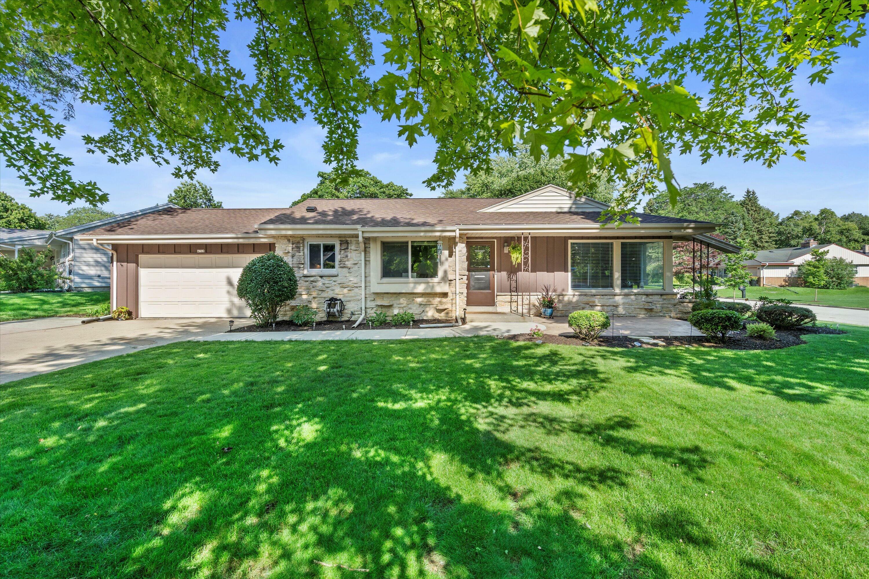 4708 N Parkside Dr  Wauwatosa WI 53225 photo
