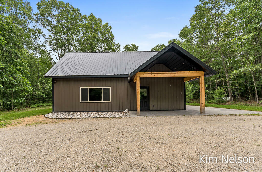 3675 W White Lake Drive  Whitehall MI 49461 photo