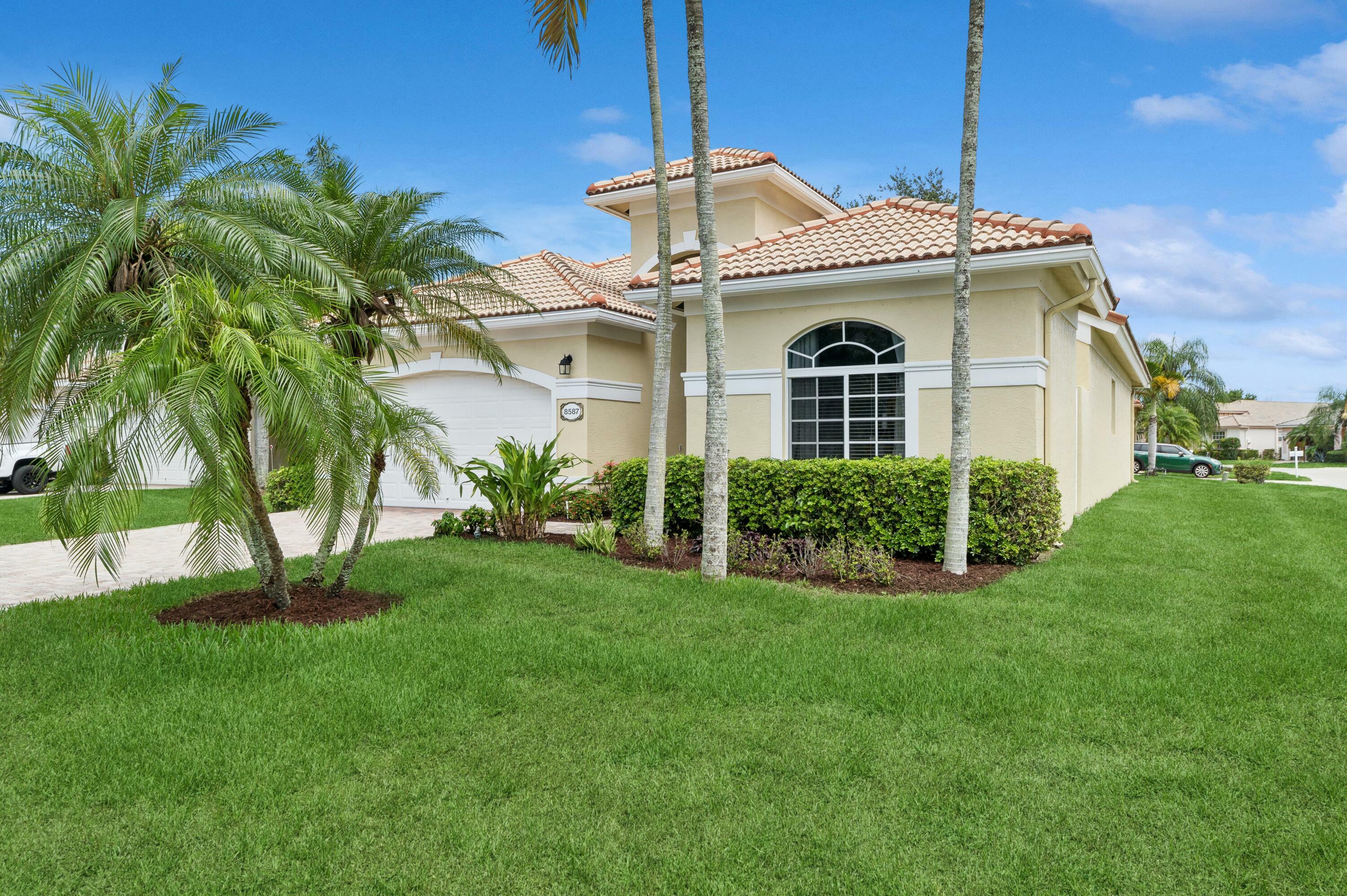 8587 White Cay  West Palm Beach FL 33411 photo