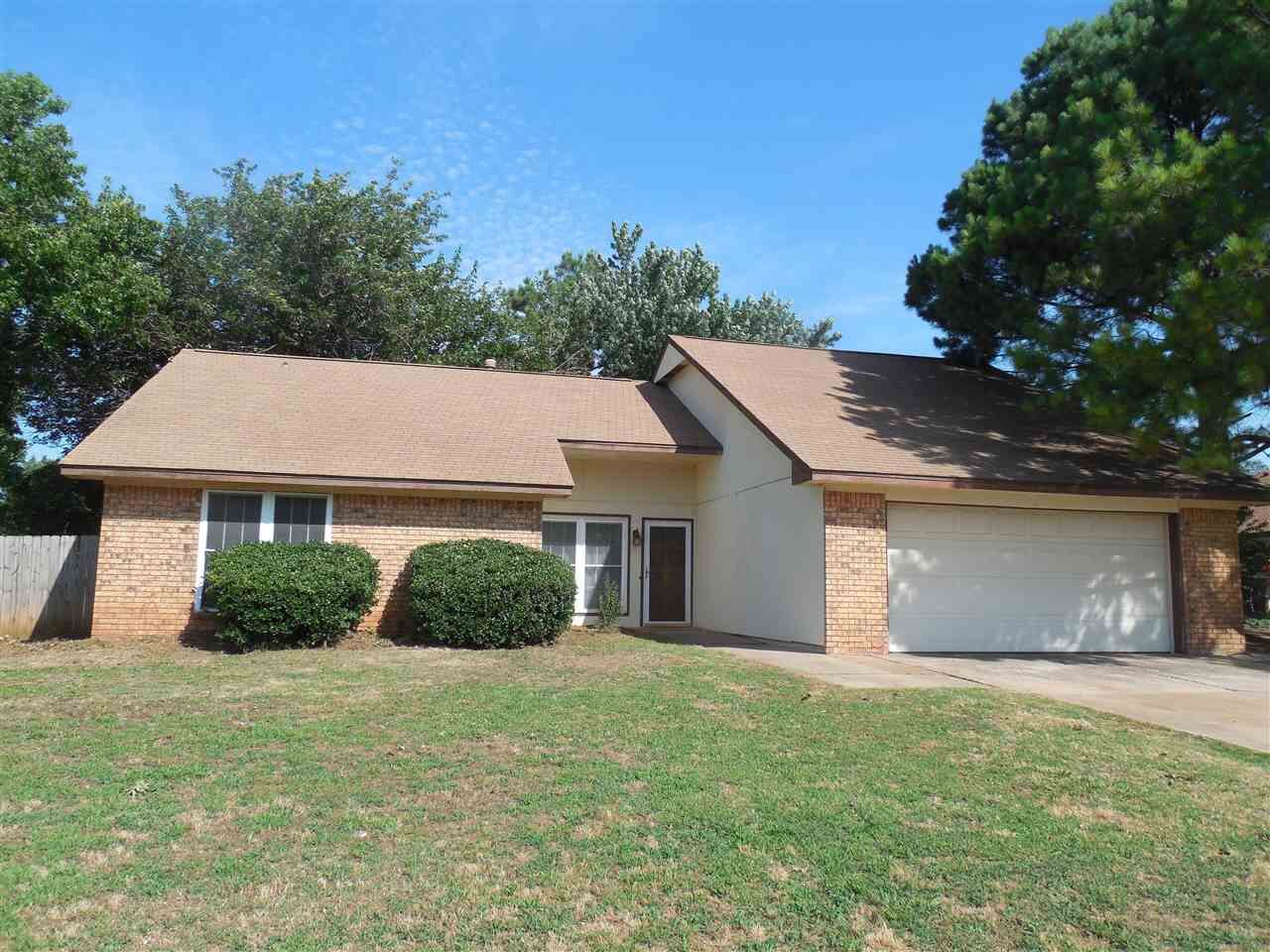 Property Photo: 314 E Marie Drive OK 74075