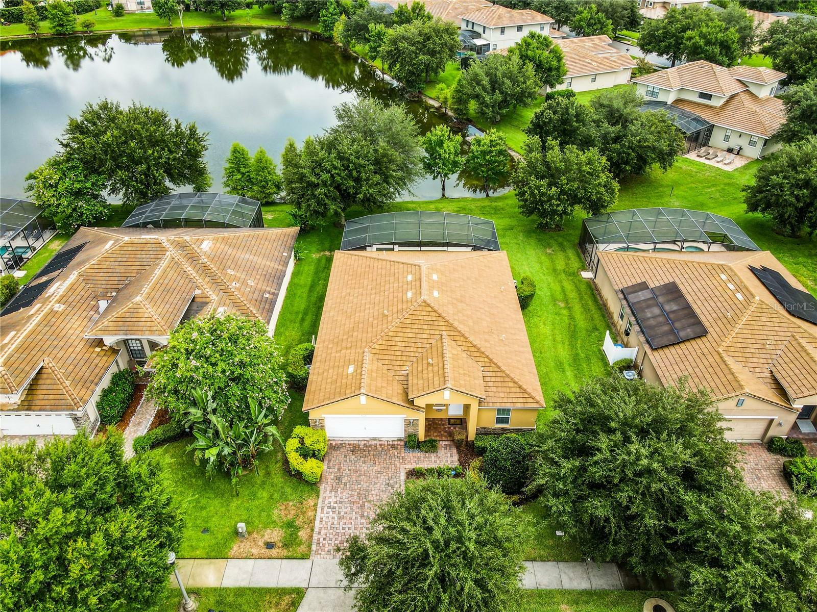 Property Photo: 9115 Stromboli Court FL 34747