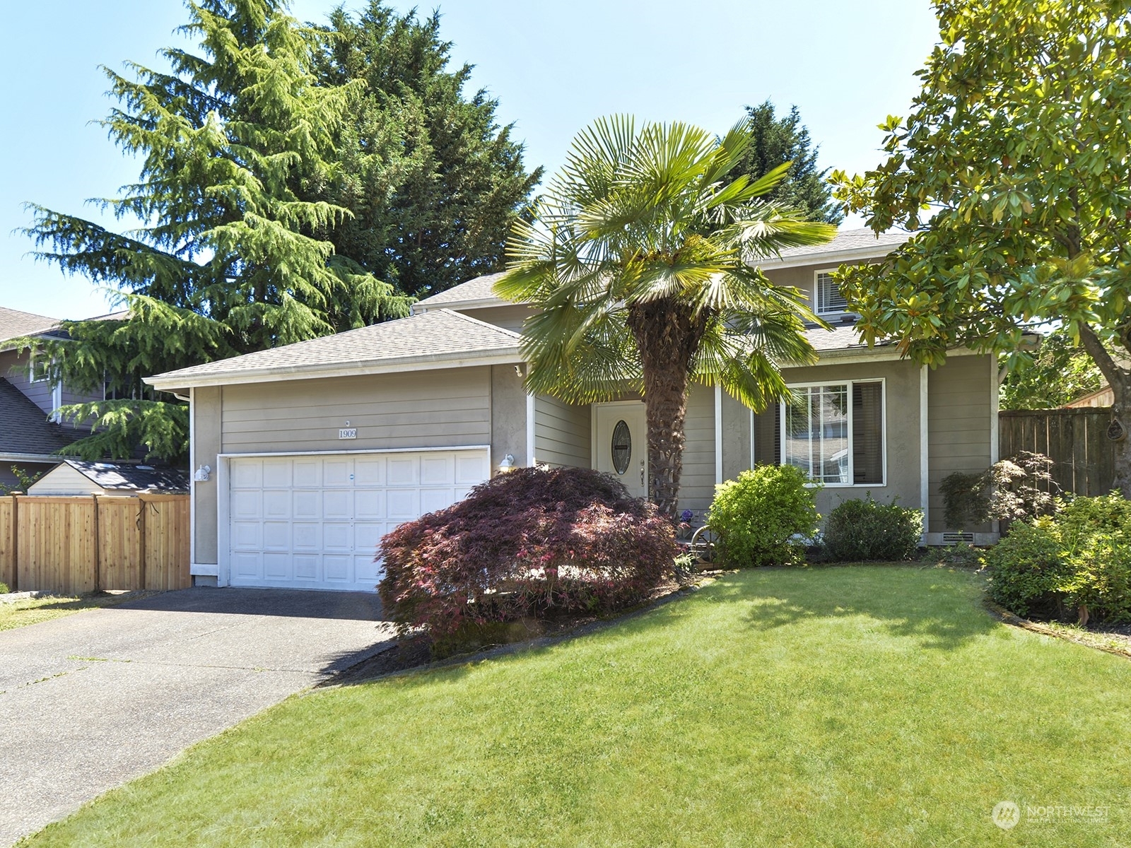 Property Photo:  1909 S 379th Street  WA 98003 