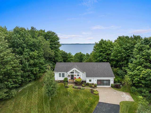 Property Photo: 8127 S Shoreside Drive MI 49684