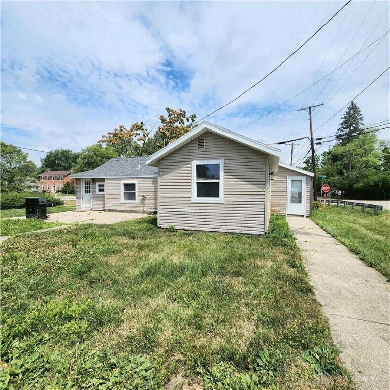 Property Photo: 8540 S Mann Road OH 45371