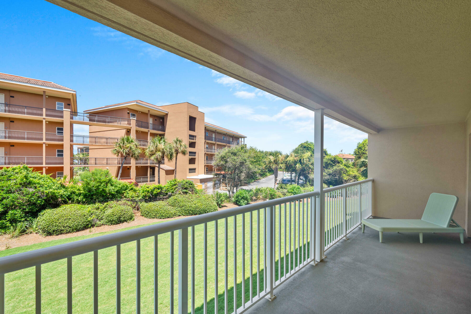 Property Photo:  2076 Scenic Gulf Drive Unit 2009  FL 32550 