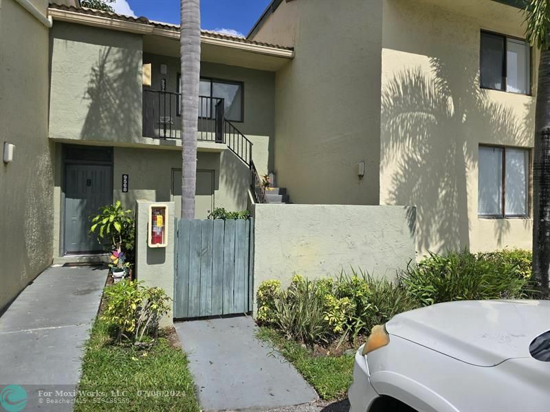9568 SW 1st Ct 7-F  Coral Springs FL 33071 photo