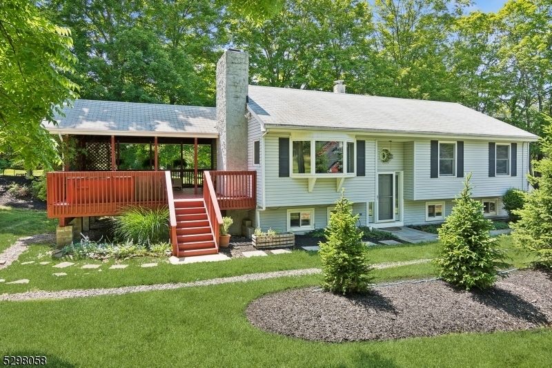 Property Photo:  2252 Brookside Dr  NJ 08836 