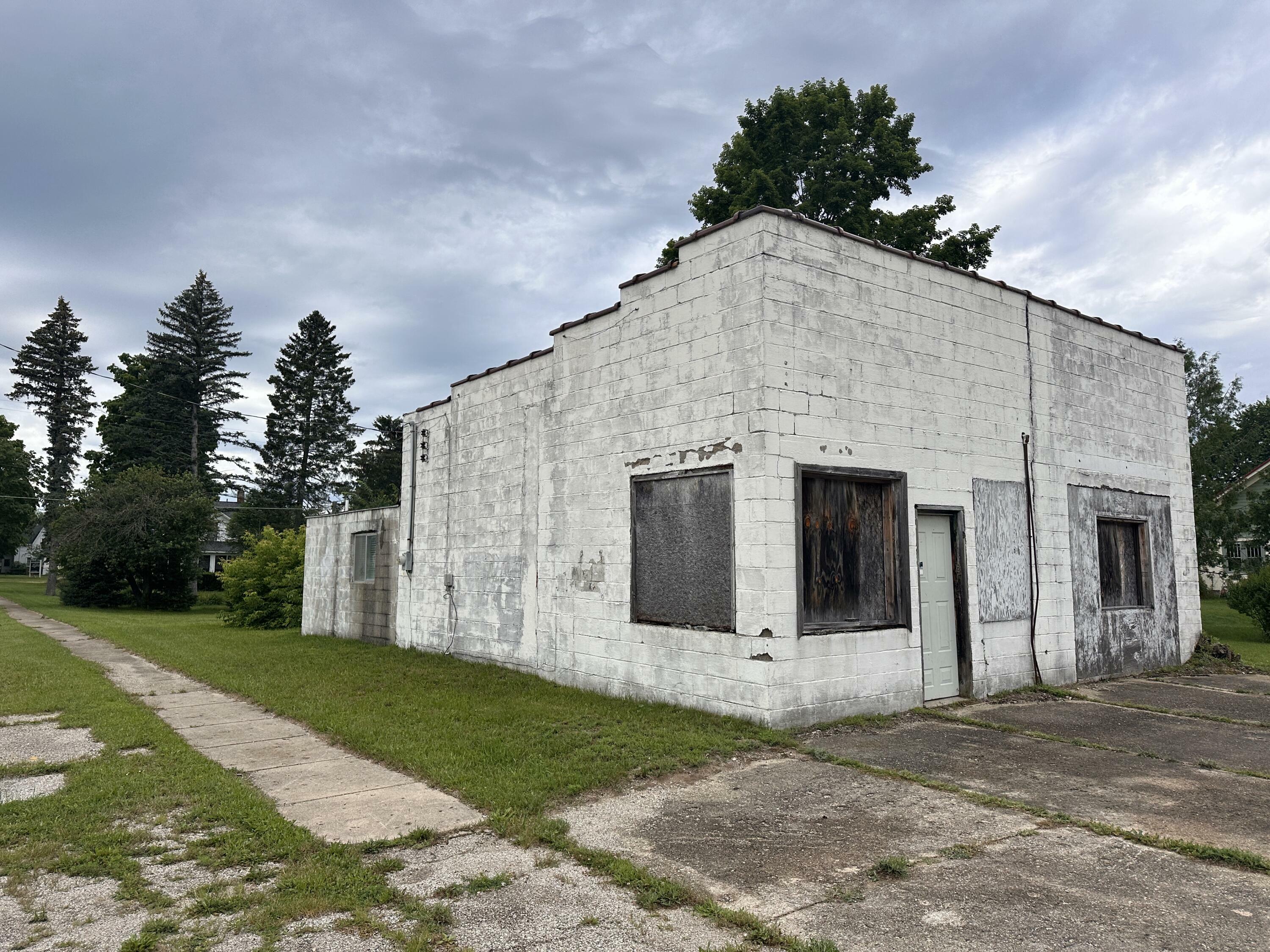 Property Photo:  101 N Main Street  MI 49639 