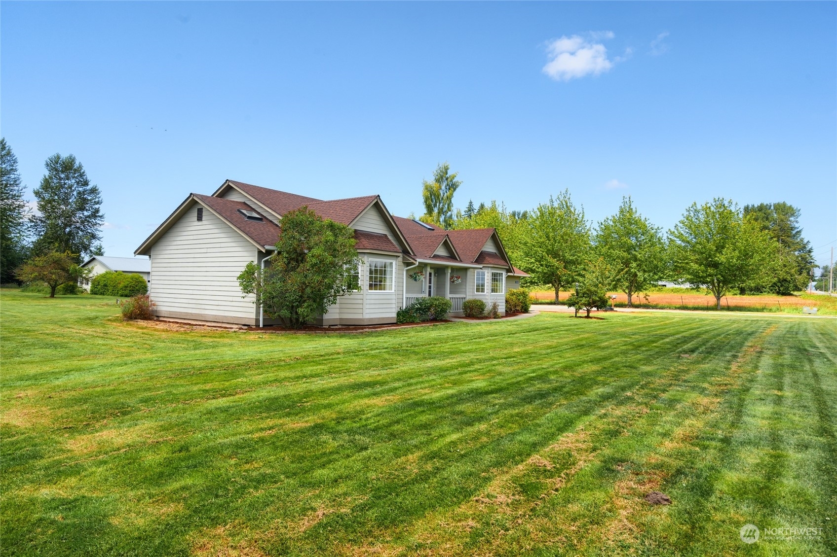 Property Photo:  11256 Farm To Market Road  WA 98273 