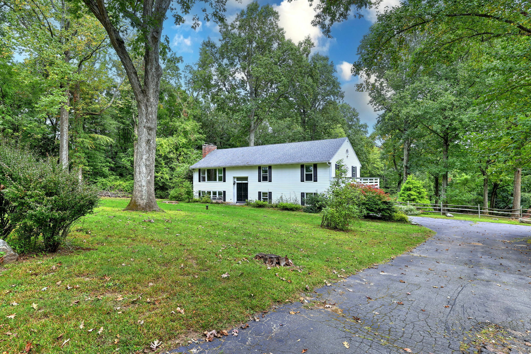 Property Photo: 59 North Racebrook Road CT 06525