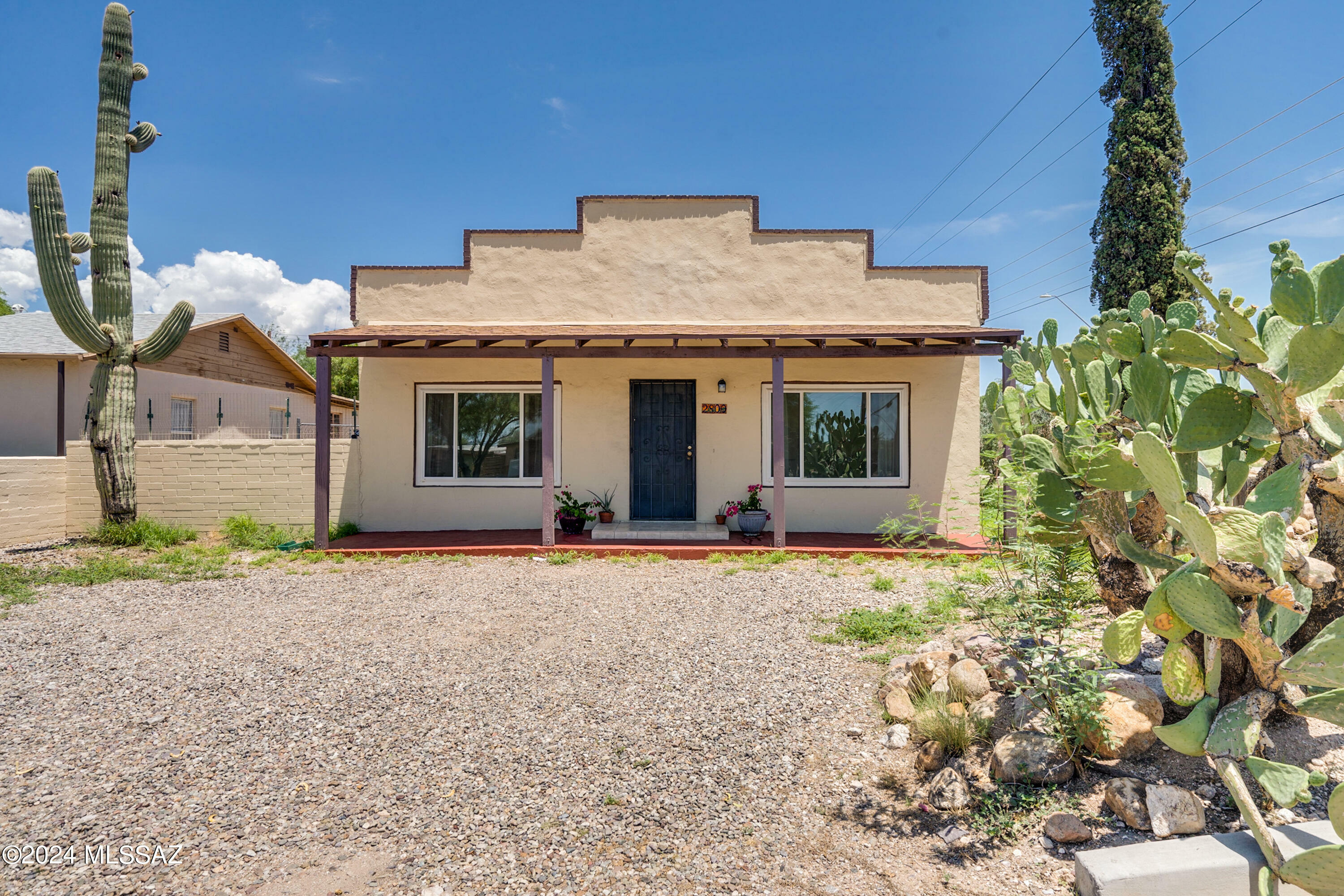 Property Photo:  2800 N Park Avenue  AZ 85719 