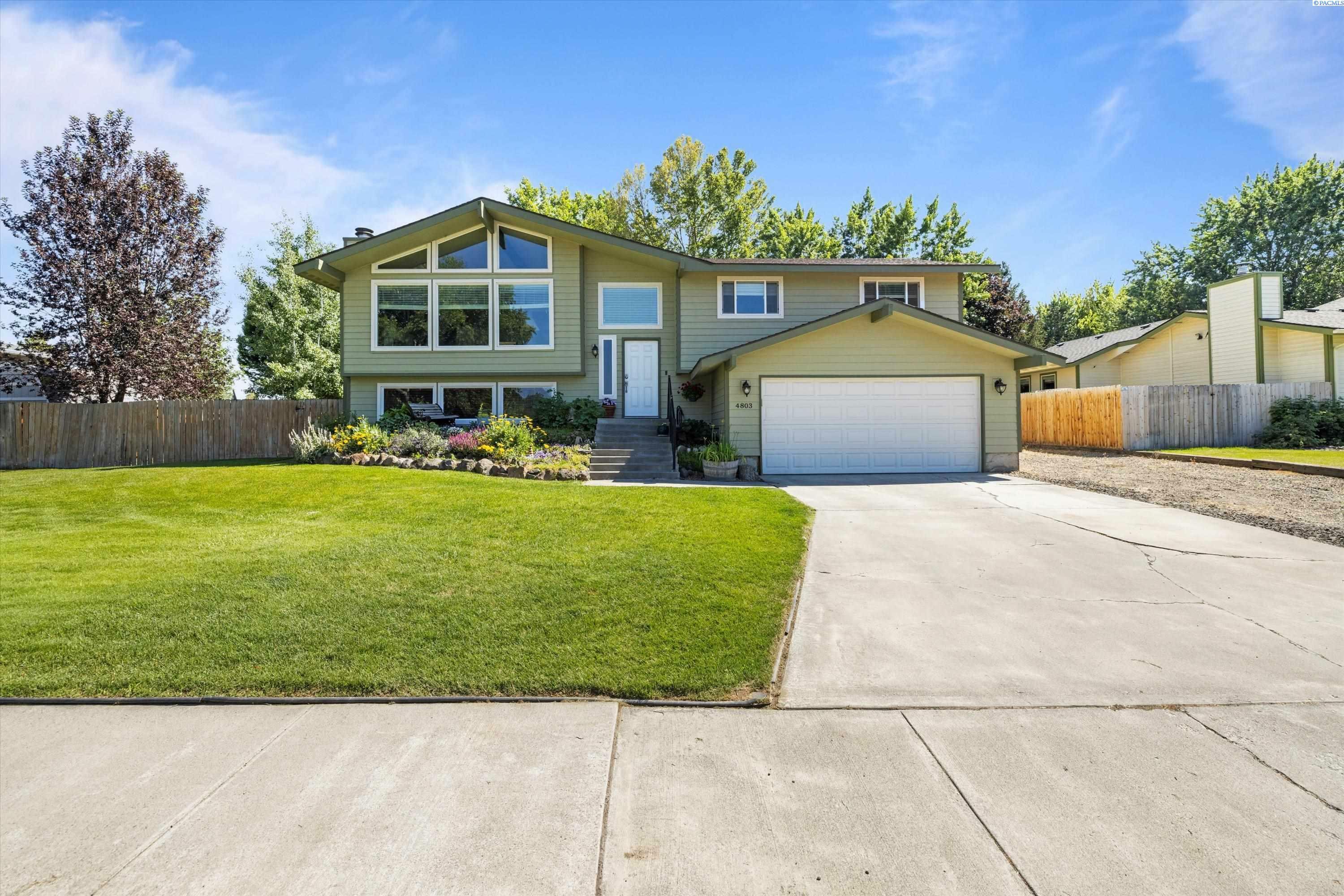 Property Photo:  4803 W 14th Avenue  WA 99338 