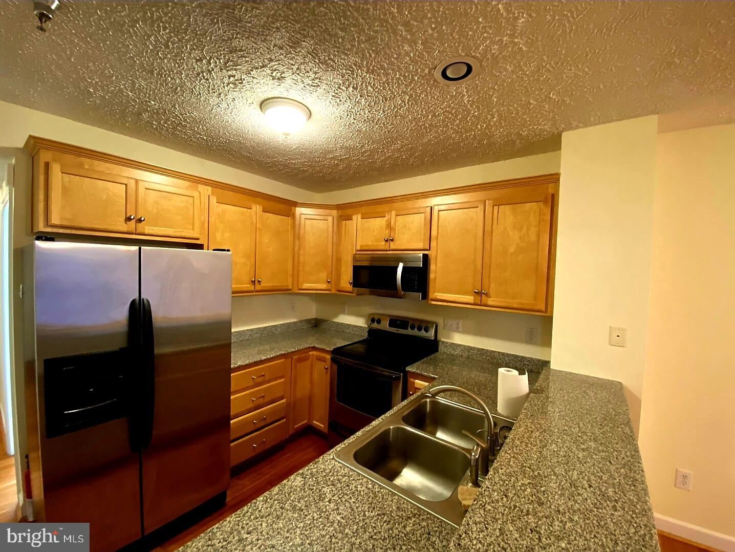 Property Photo: 100 Taylor Street 402 VA 22443