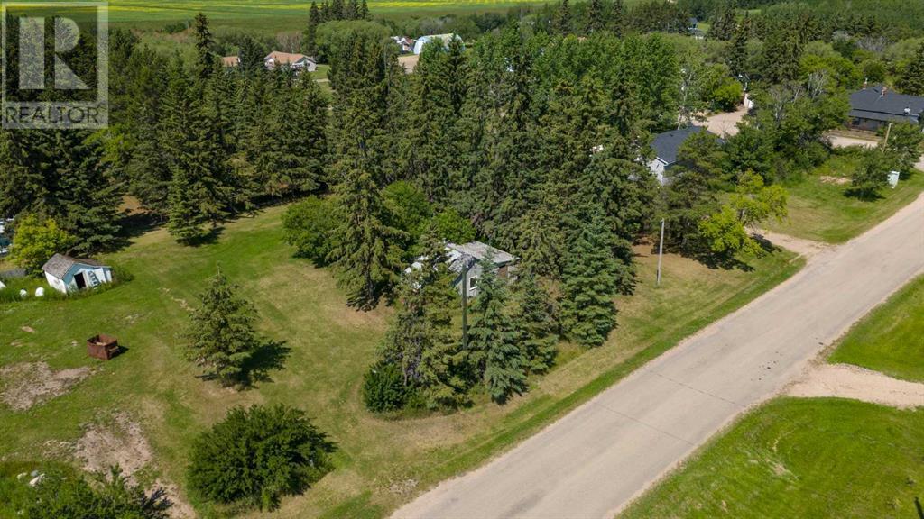 Property Photo: 49074911 51 Street AB T0B 4G0