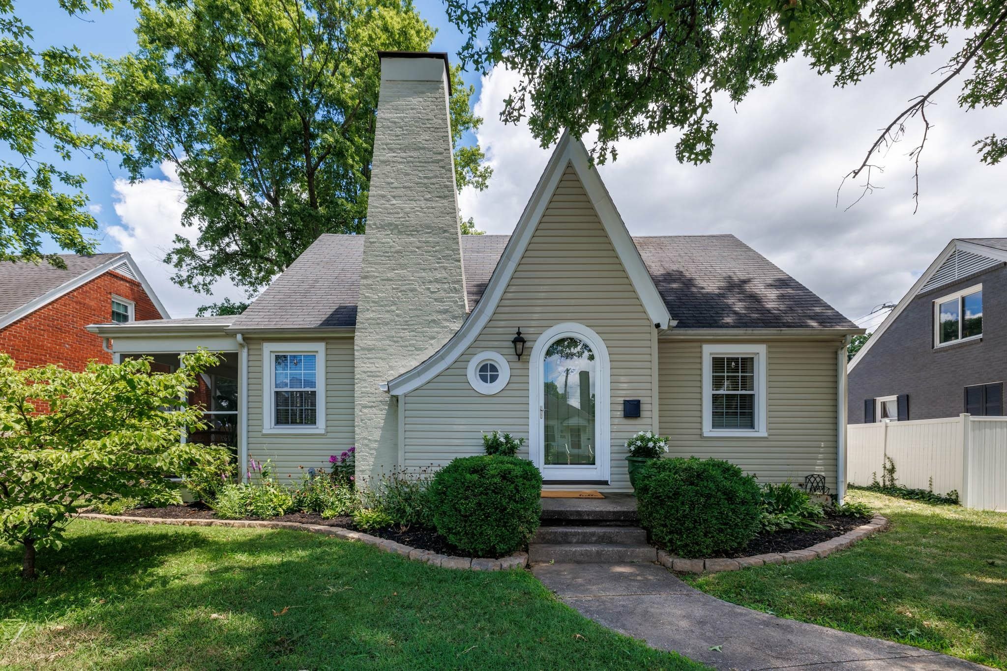 Property Photo: 1929 Freeman Ave KY 42301