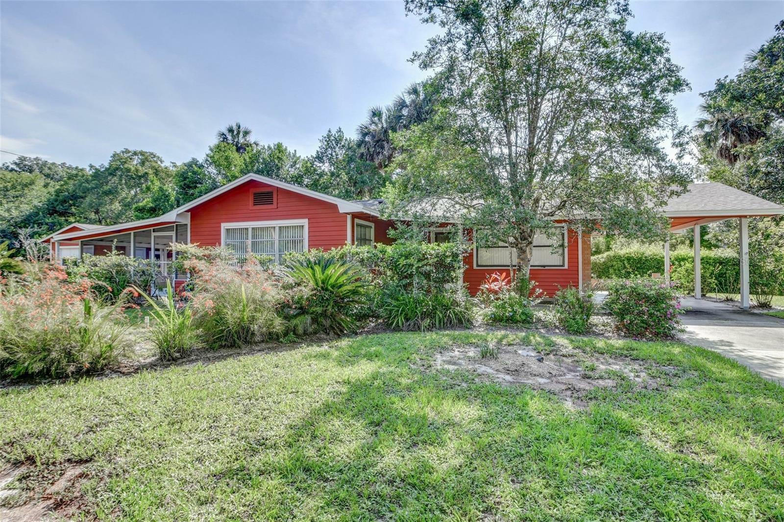 Property Photo:  325 E French Avenue  FL 32763 