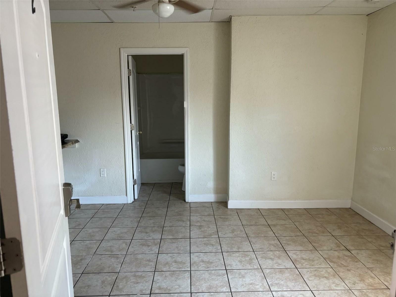 Property Photo:  1410 Magellan Drive  FL 34243 