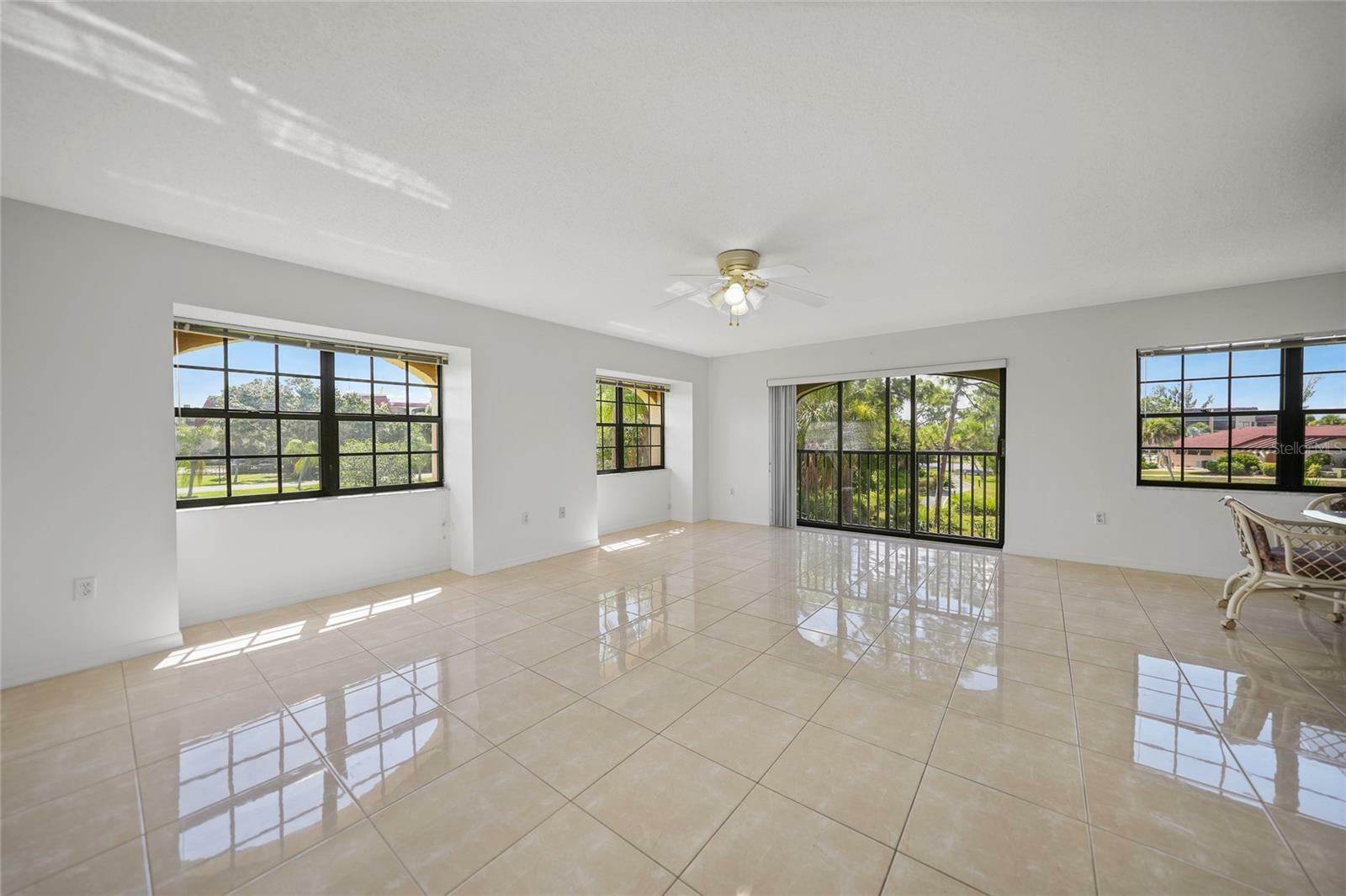 Property Photo: 23465 Harborview Road 1021 FL 33980