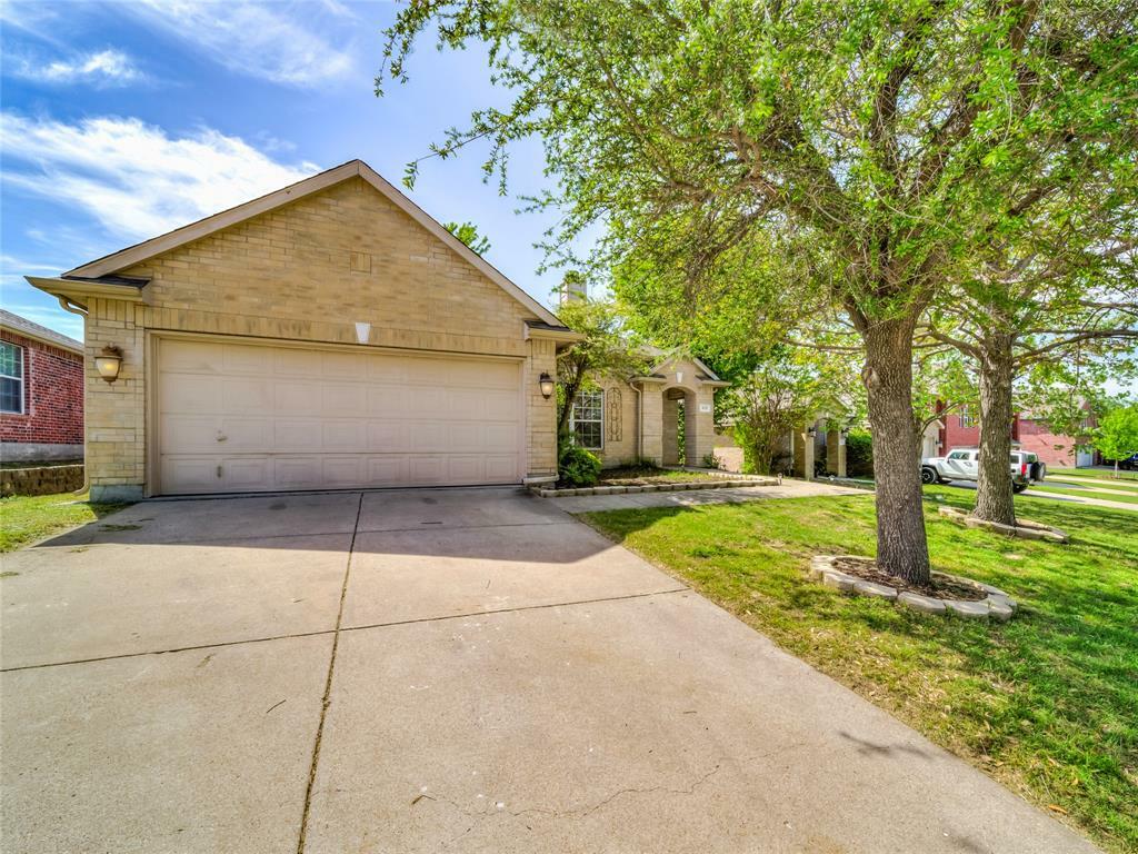 Property Photo:  813 Essex Drive  TX 75071 