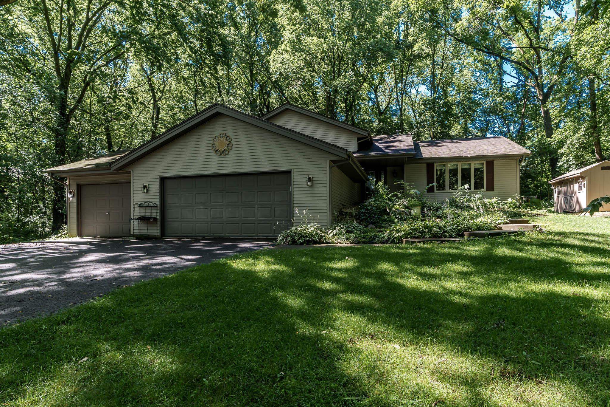 Property Photo:  5115 Hamlet Circle  IL 61010 