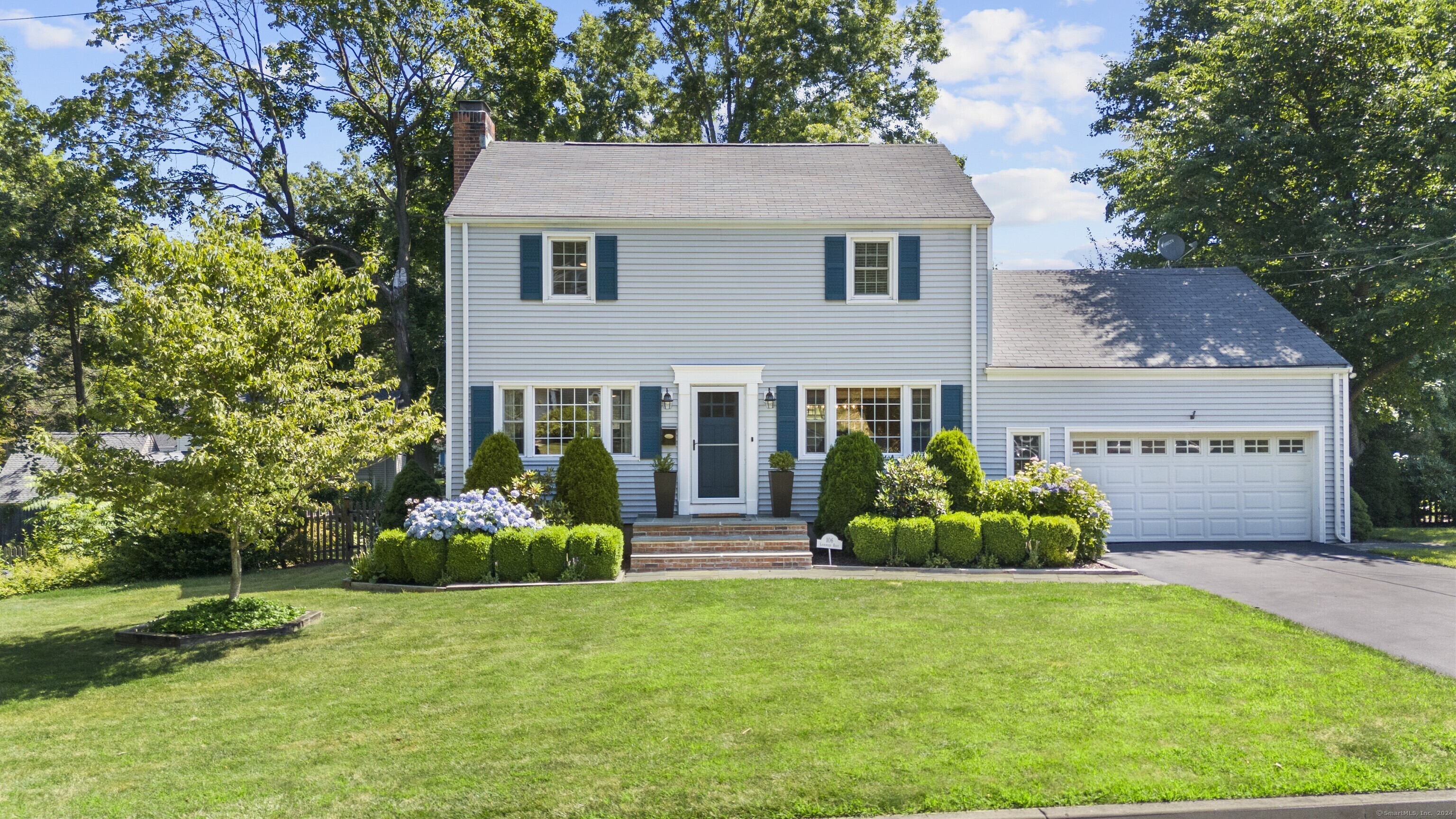 Property Photo:  106 Lockwood Road  CT 06825 