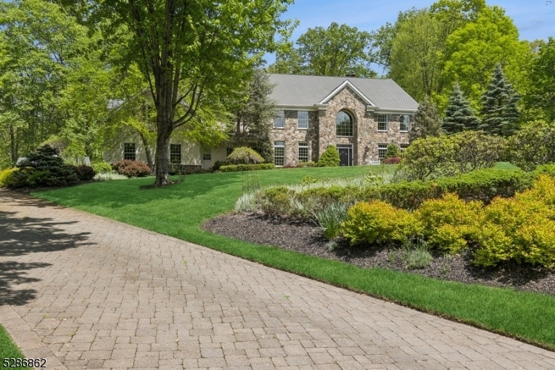 Property Photo:  50 Canoe Brook Ln  NJ 07931 