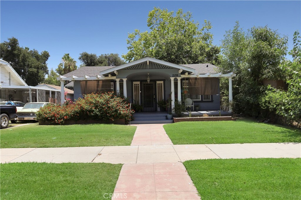 Property Photo:  2139 N Mountain View Avenue  CA 92405 