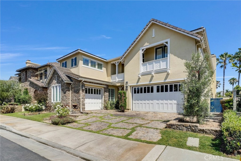 Property Photo:  20092 Sand Dune Lane  CA 92648 