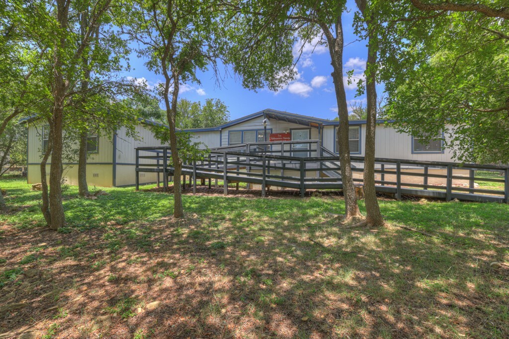 Property Photo:  100 Morningmist Court  TX 78666 