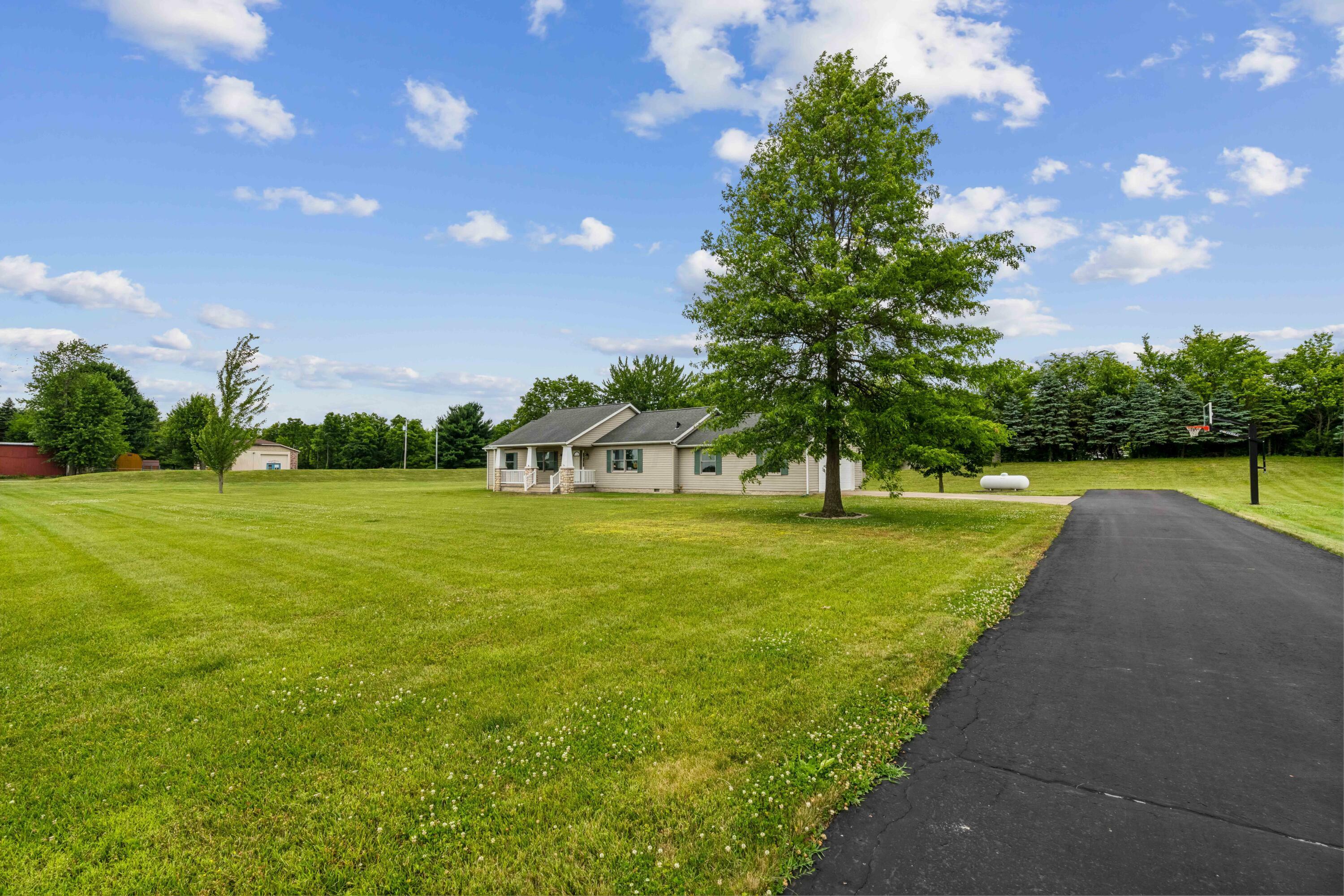 Property Photo:  8884 Weiser Road  OH 43356 