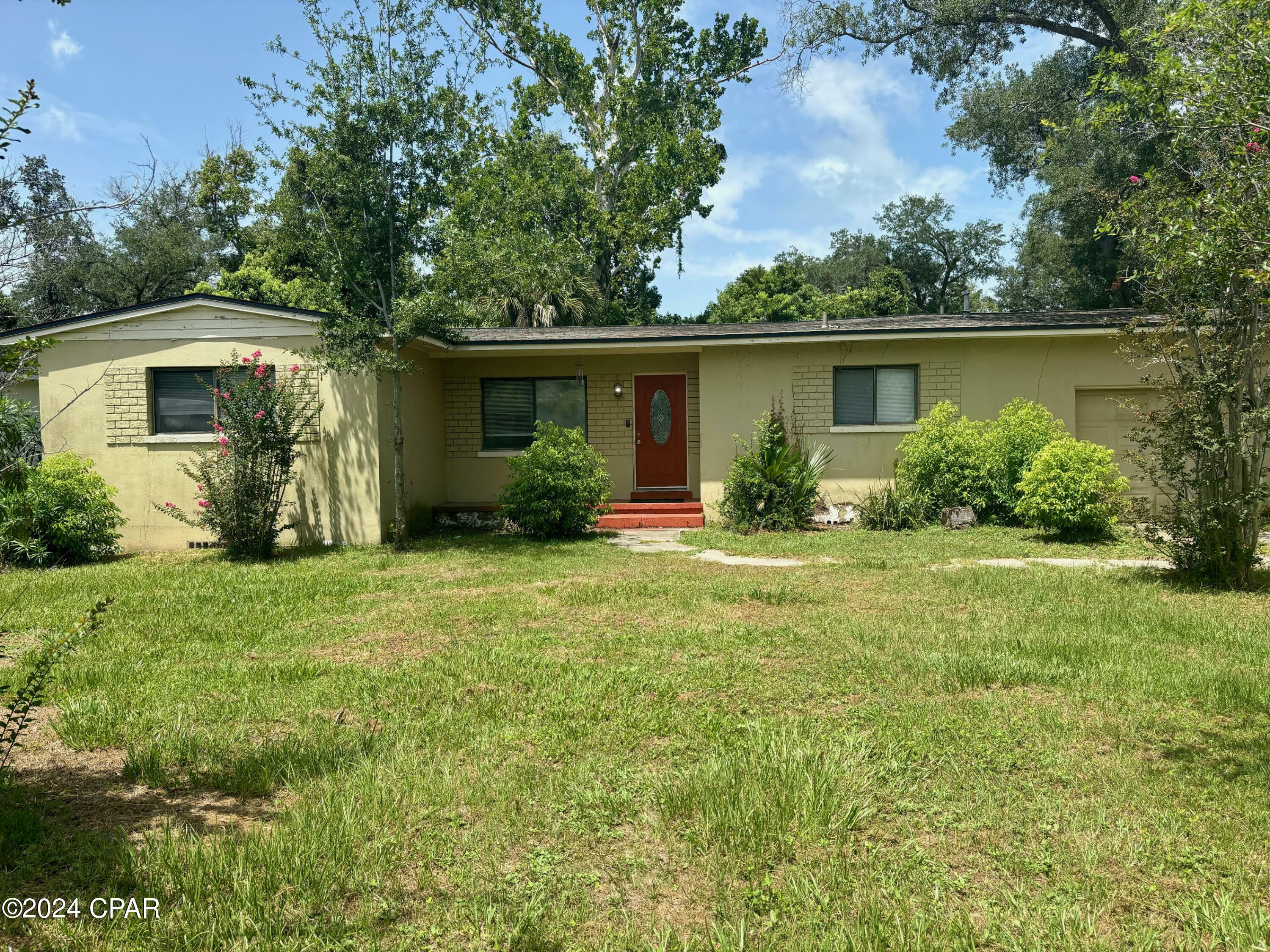 Property Photo:  523 S Bonita Avenue  FL 32401 