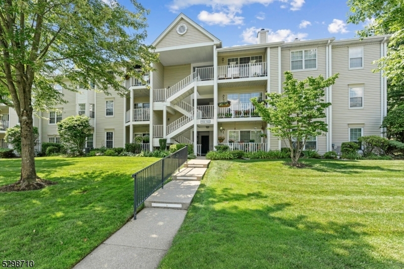Property Photo: 1130 Sycamore Ln NJ 07430