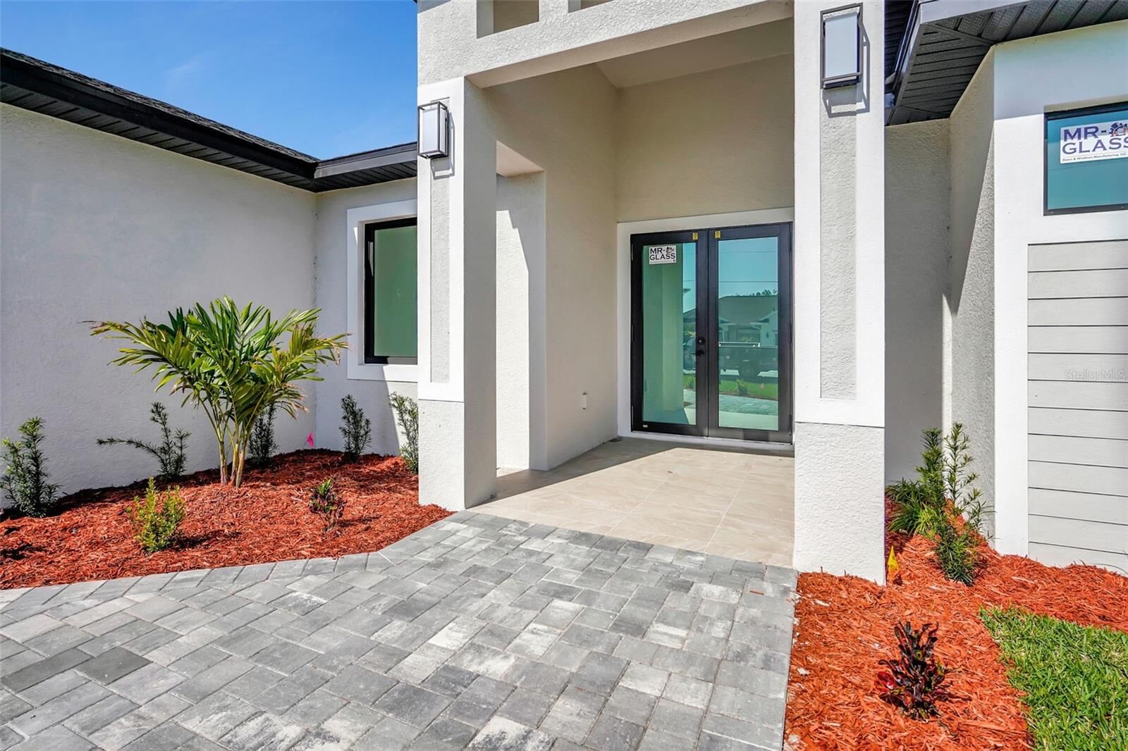 Property Photo:  212 Fairway Road  FL 33947 