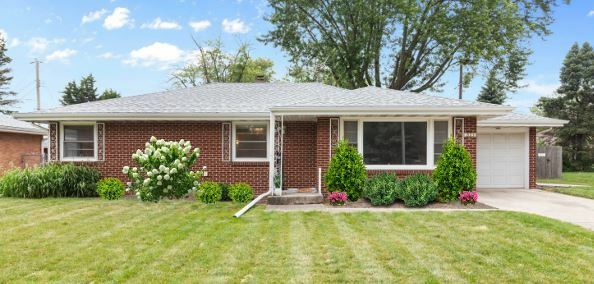 Property Photo:  803 Westminster Road  IL 60435 