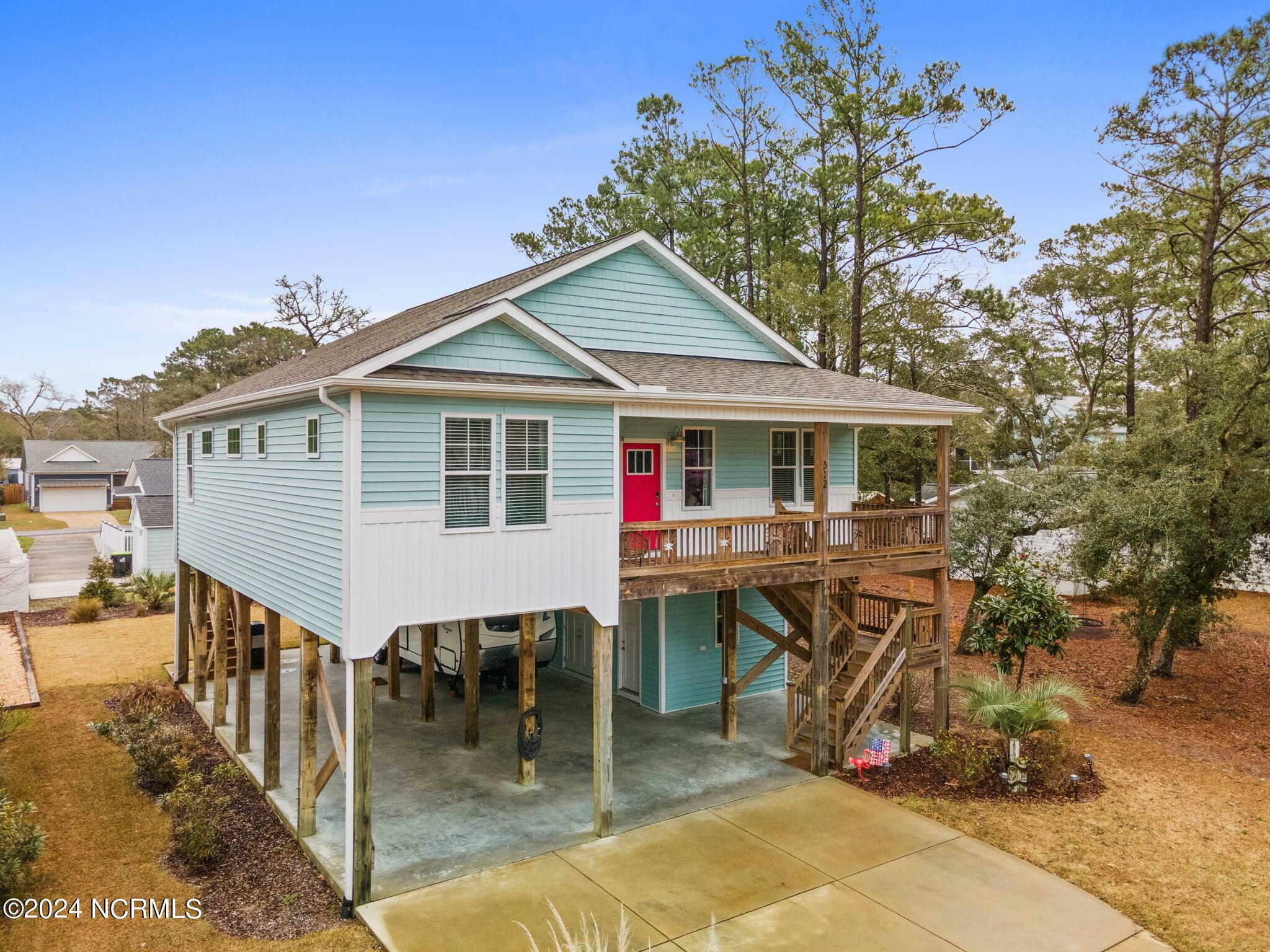 Property Photo:  312 NE 56th Street  NC 28465 