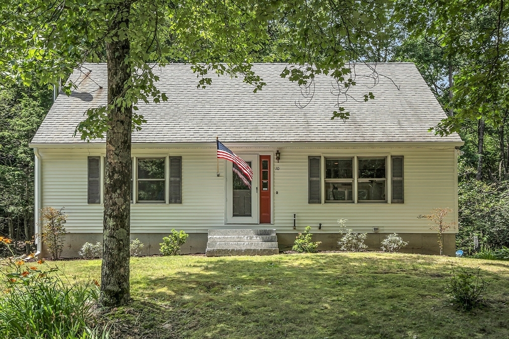 Property Photo: 10 Hale Rd MA 01452