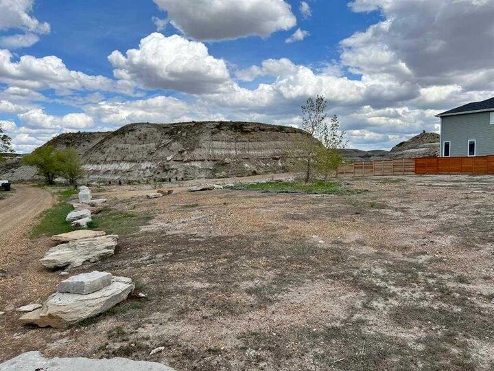 Property Photo: 144 10 Avenue SE AB T0J 0Y6