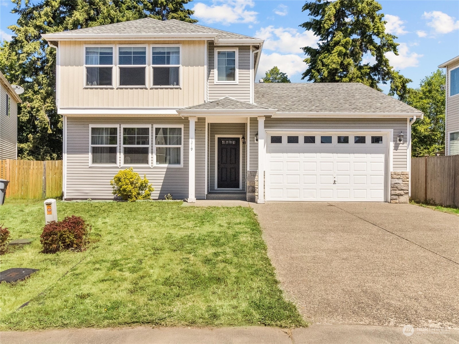 Property Photo:  1219 180th Street Ct E  WA 98387 