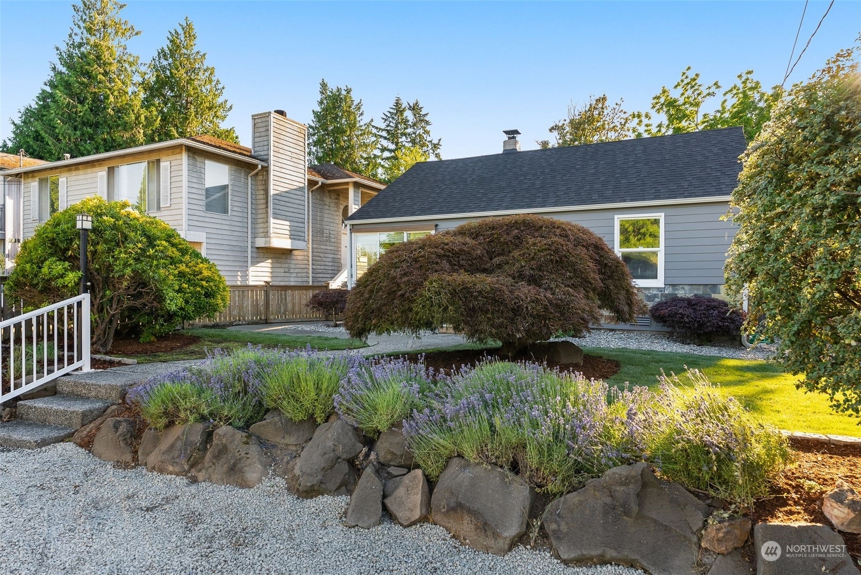 Property Photo:  10241 42nd Avenue SW  WA 98146 